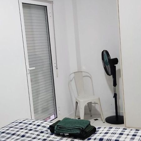 El Rinconcito Cubano En El Centro Appartement Almería Buitenkant foto